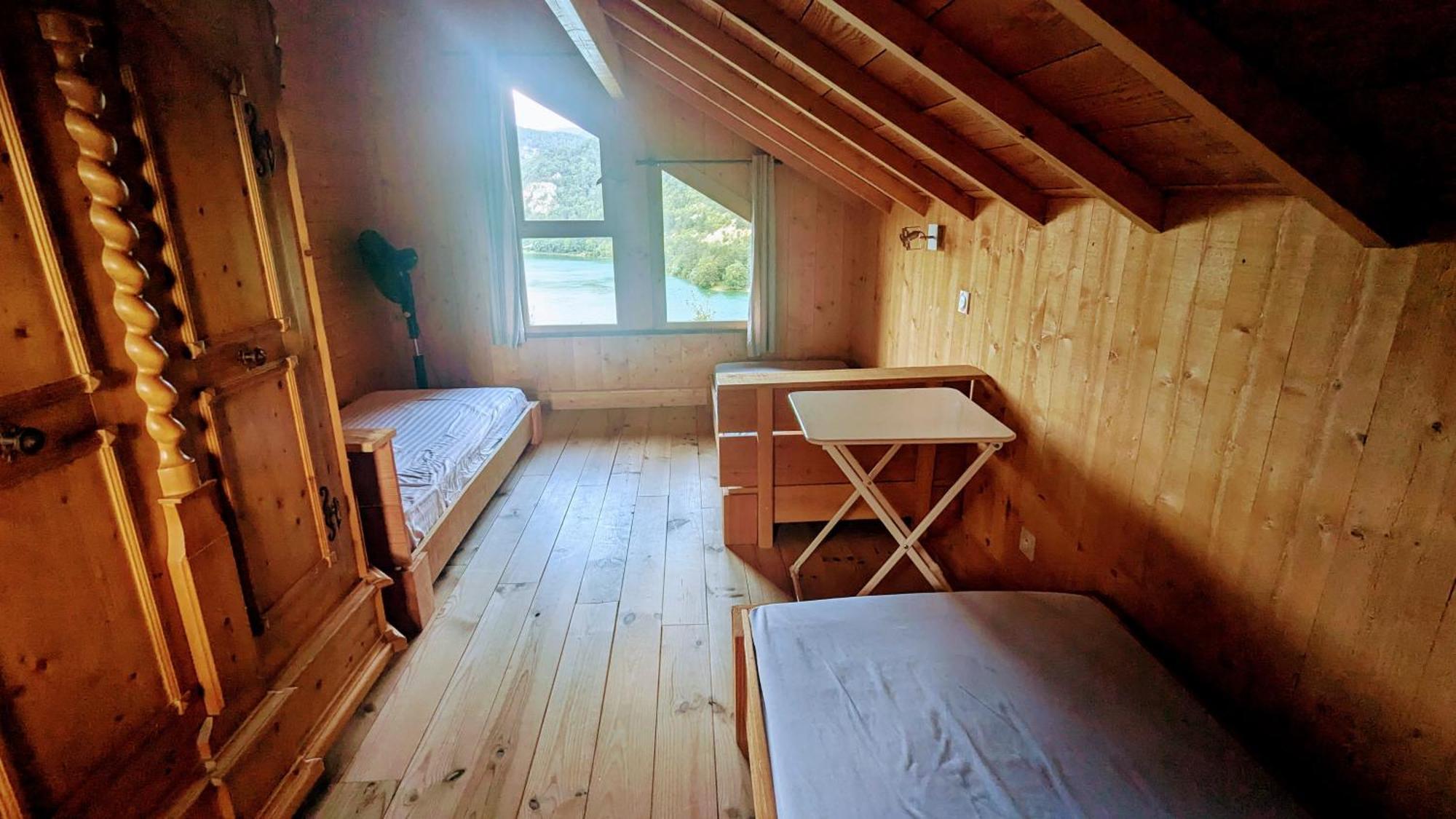 Cabanes Et Lodges Du Belvedere Serrieres-sur-Ain Экстерьер фото