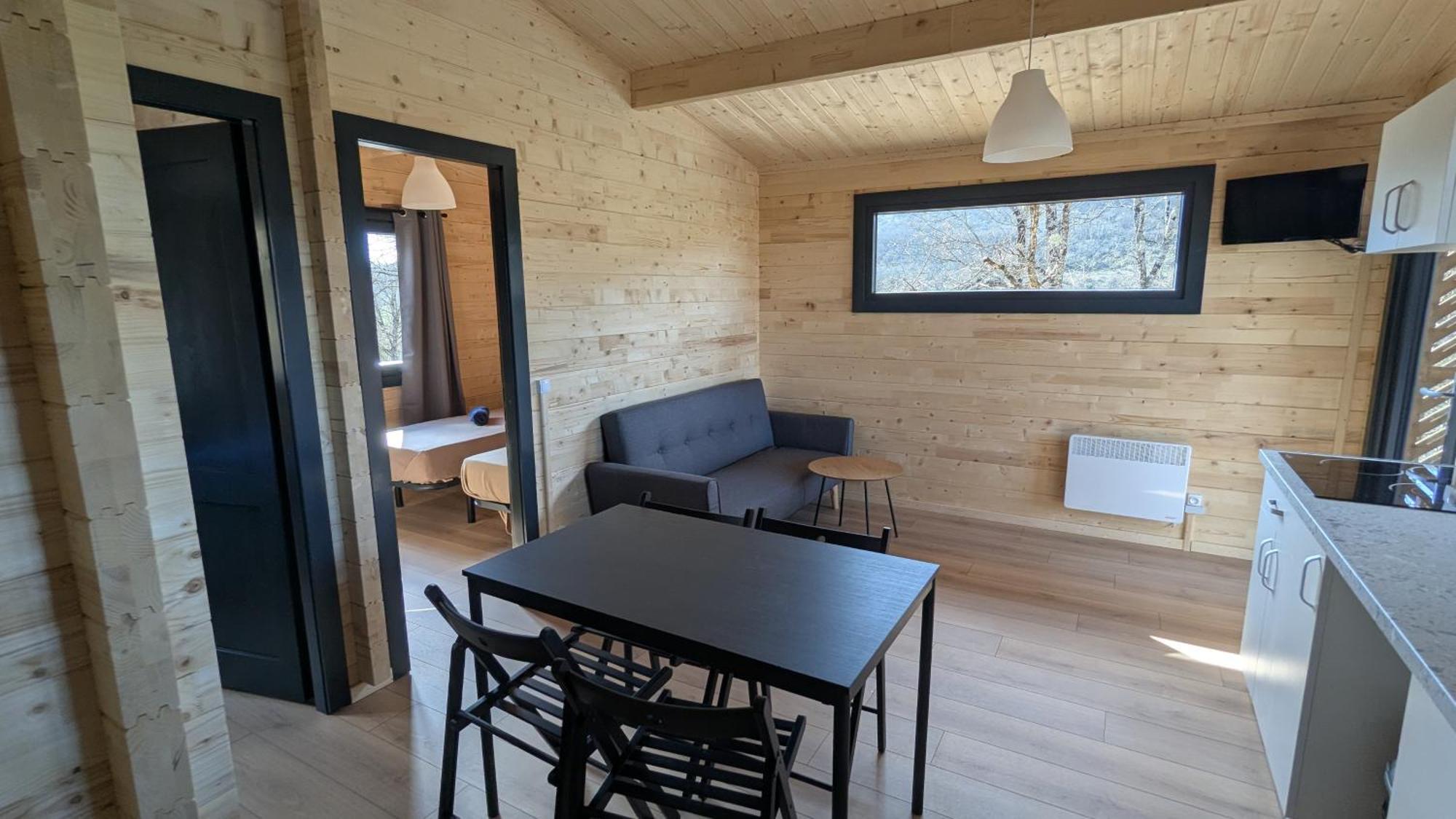 Cabanes Et Lodges Du Belvedere Serrieres-sur-Ain Экстерьер фото