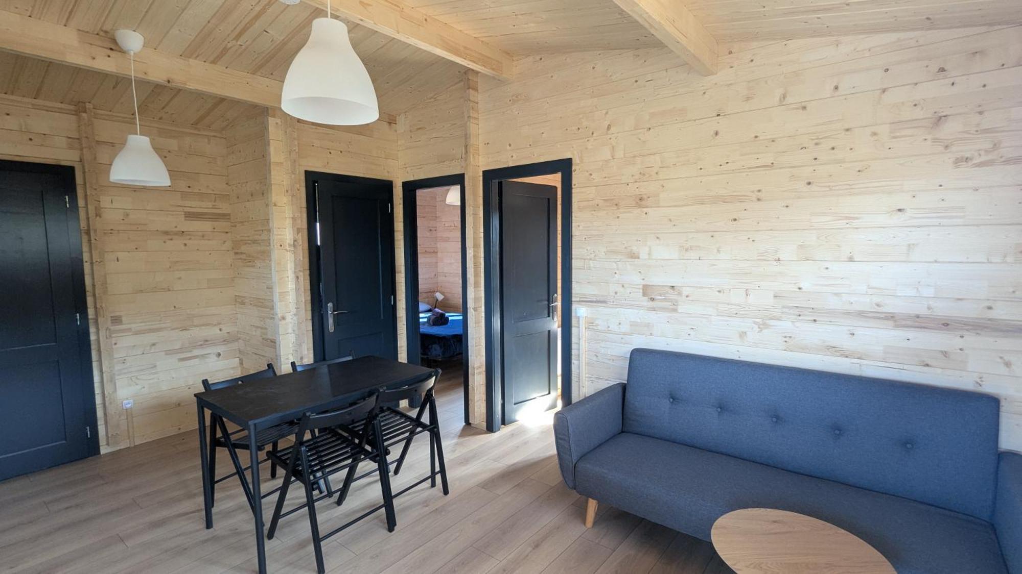 Cabanes Et Lodges Du Belvedere Serrieres-sur-Ain Экстерьер фото